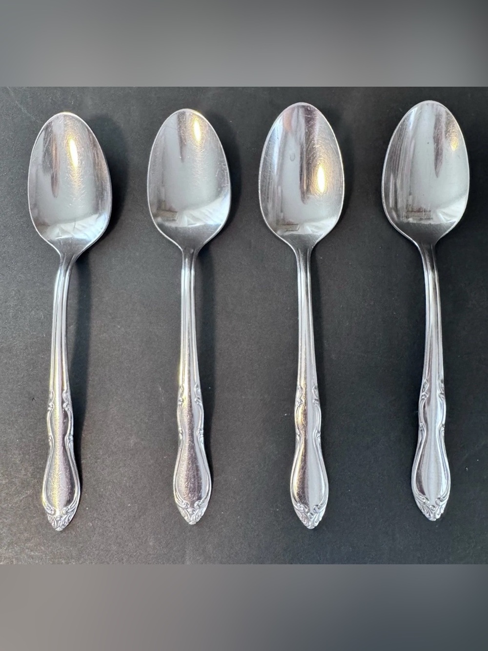 Simeon L & G. H Rogers Oneida Homestead set 4 Soup Spoons stainless flatware